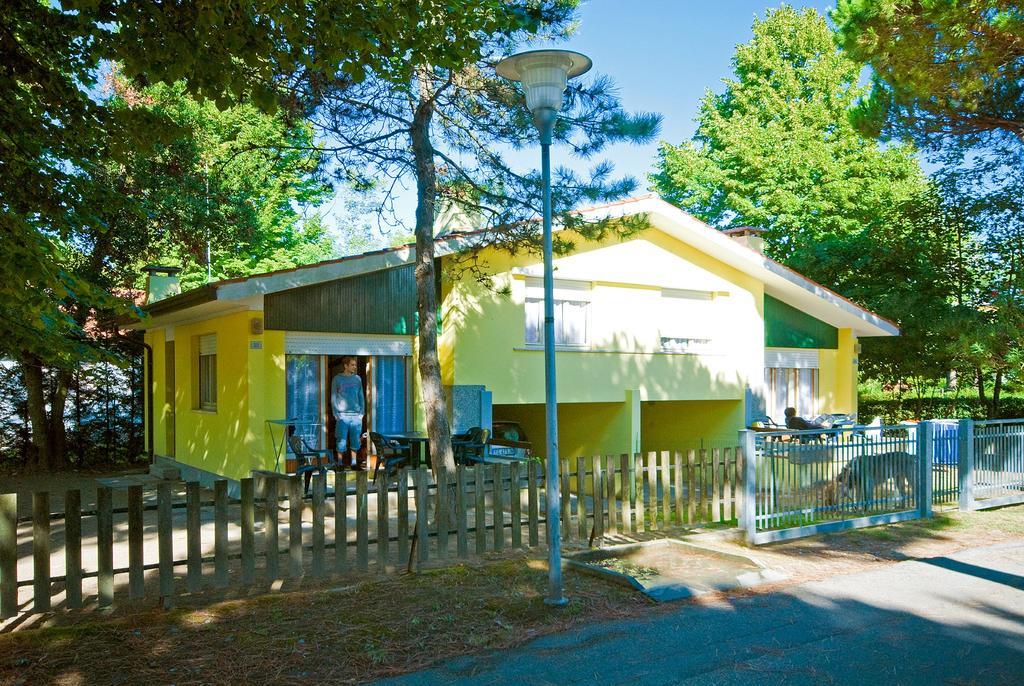 Fiori Villa Bibione Exterior photo